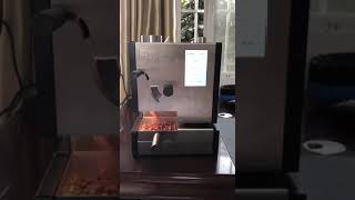 Quick testing ROEST L100 Plus  Sample Coffee Roaster coffee [upl. by Oryaj]