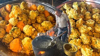 Famous Methi Gota And Bhajiya Of Nadiad  World Famous Chutney  Indian Street Food [upl. by Analart]