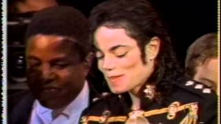 Michael Jackson ampThe Jackson 5 Rock and Roll Hall of Fame 1997 [upl. by Gurl286]