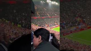 Başta Anfield sanıyorsunuz ama değil burası Los Angelesda bir bar liverpool anfield football [upl. by Tooley602]