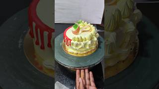 New cake video 🥰 reelsshorts  ytshort cakeshorts cakedecorating [upl. by Powers]