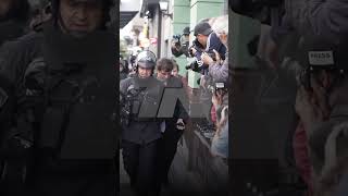 INCIDENTES EN EL CONGRESO manifestantes agredieron al youtuber libertario Fran Fijap [upl. by Raveaux939]