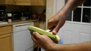 How to peel a green plantain  Dominican Style [upl. by Ycal]