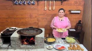 Piernas de Pollo Empanizadas Acompañadas con Spaghetti y Ensalada Muy Rica Comida [upl. by Bondie998]