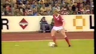 Hans Bongartz vs Eintracht Francoforte Finale DFBPokal 1980 1981 [upl. by Yvehc]