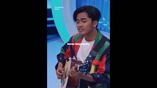 BIKIN NANGIS judges saat Jayadi nyanyigitarin lagu Terima Kasih di Indonesian Idol ada yg relate [upl. by Acceber684]