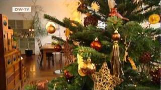 Der perfekt geschmückte Weihnachtsbaum  euromaxx  Auftrag Frohes Fest [upl. by Bidget521]