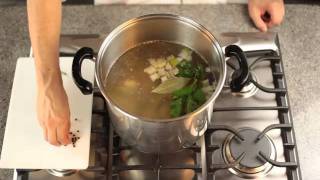 Como preparar un Bouquet Garni Ingredientes y Receta [upl. by Aifoz]