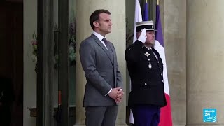 Macron asegura que quotnadie ganó las elecciones legislativasquot y desata ola de críticas [upl. by Ainedrag525]