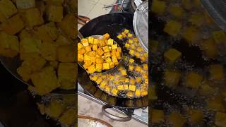 Mumbai famous kothimbir vadi 😋 shorts ytshorts viralshorts making make streetfood food [upl. by Denie]