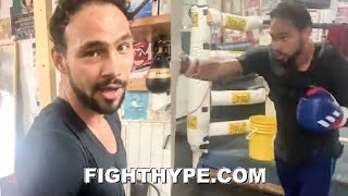 KEITH THURMAN FIRST LOOK AT MARIO BARRIOS TRAINING SMASHES ONETIME KNOCKOUT SHOTS INTO HEAVY BAG [upl. by Rubia]