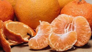 1 Minute Food Facts Clementines [upl. by Darce367]