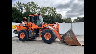 Chargeuse sur pneus Doosan DL350 5 [upl. by Scever611]