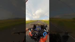 Honda CBR250RR MC51 drag vs Kawasaki ZX25R [upl. by Hicks]