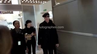 Marilyn Manson signing autographs in Paris [upl. by Owiat]