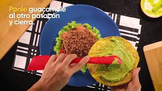 Hamburguesa de patacón con PractiCarne y Chorizo Santarrosano  Zenú [upl. by Akkim]