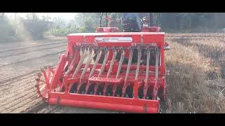 Maschio Super seeder 7 feet with Massey Ferguson 7250 [upl. by Delly]