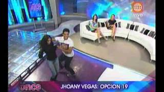 A las Once Jhoany Vegas  Opcion 19  22102012 [upl. by Sedicla972]