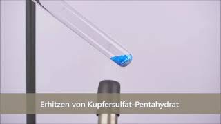 Die Umwandlung von KupfersulfatPentahydrat zu Kupfersulfat [upl. by Lemaj897]