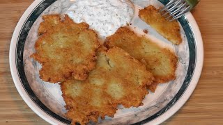 Kartoffelpuffer  Reiberdatschi mit Joghurt Kräutersoße [upl. by Nolham537]