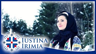 🎅 Iustina Irimia  Sfânta Maica Lui Iisus colind [upl. by Jamima]