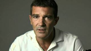 Antonio Banderas lance un appel à laide pour la Corne de lAfrique [upl. by Ambrosio]