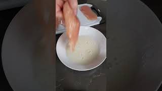 Get the CRISPIEST breading with this egg white trick shorts cookinghacks cookingtips [upl. by Blasien]