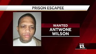 Alabama inmate escapes from Bessemer prison [upl. by Guttery]