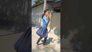 Maina chalak chalak chale bangla choti bachy ki dance [upl. by Torbert823]