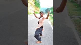 Tum Par Ham Hain Atke Yara chitrakootkiqueen shotrs viralvideo trending dance [upl. by Erund]