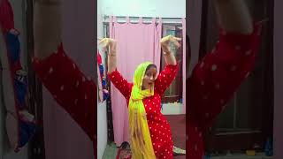 Neer bagda💗dogrisong phari songshort pahadan dance ytshortvideo 💓 [upl. by Ettenuj]