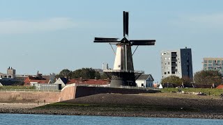 Uitvaart op de Westerschelde vanuit Vlissingen 25 oktober 2024 [upl. by Elleivad]