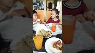 LUNCH WITH FRUENDS betashort erza Fernandez vlog [upl. by Lan52]