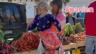 Markttag in SpanienAndalusien  Auswanderer Familie auf Reise [upl. by Kally]