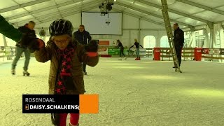 Blinden op de schaatsbaan Fijn dat je nu niemand omver kunt schaatsen [upl. by Nosretep]