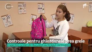 Elevii cară în fiecare zi în spate aproape jumătate din greutatea lor Inspectorii şcolari au t [upl. by Nahsyar]