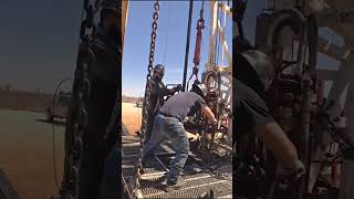 Pulling Drill Pipe Workover Rig oilrig rig drilling oil pulling [upl. by Nosredna]