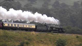 GWR Z92 Nunney Castle Steam Train near Bath Spa station [upl. by Dnalon]