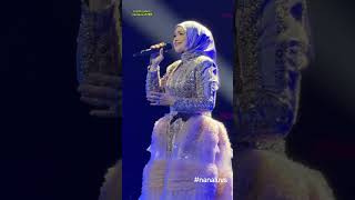 D2 Siti Nurhaliza  Gelora Asmara Live Konsert Fenomena Singapore [upl. by Goldfinch]