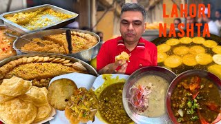 BEST LAHORI NASHTA  JHEELA CHIKAR CHOLAY  AHMED SWEET  TRADITIONAL BREAKFAST OF LAHORE [upl. by Asserac]