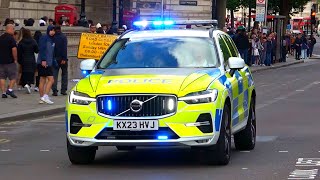 2023 Volvo XC60 police car emergency lights  siren in London [upl. by Debi]