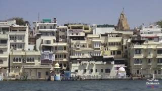 Udaipur Rajasthan Indien Bootfahrt Lake Pichola उदयपुर Udayapur PichholaSee Stadtpalast [upl. by Anayt]