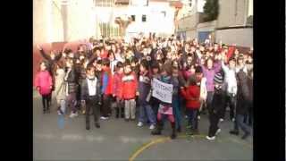 LipDub per la pauLEscola Jaume Viladoms [upl. by Berke300]