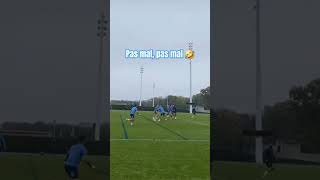 Oh le coquin de Gabin Villiere à lentraînement avec le XV de France 😜 rugby humour sportsnews [upl. by Nortal523]