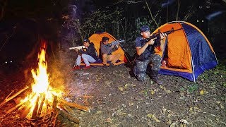 ACAMPAMOS NA FLORESTA DO VELHO SATANICO ✞ [upl. by Orrocos314]