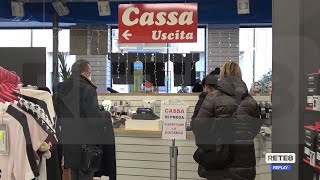 Commercio  Al via i Saldi invernali [upl. by Marietta]