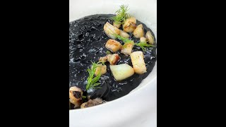 RISOTTO AL NERO DI SEPPIA SUPER CREMOSO Shorts [upl. by Eseret]