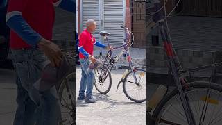 La bici pequeña 🤣 [upl. by Rosenbaum]