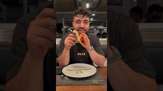 Die offiziell beste Pizza der Welt 2024 in Neapel  Foodspot in Italien Napoli [upl. by Yvad]