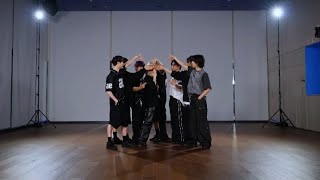 Straykids  quotChk Chk Boomquot Dance practice MIRRORED [upl. by Oehsen720]